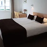 Szálloda De La Rhune 3*