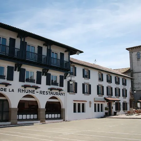 De La Rhune 3* אסקיין