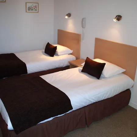 Hotel De La Rhune 3*