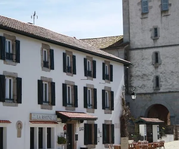 Hotel De La Rhune 3*